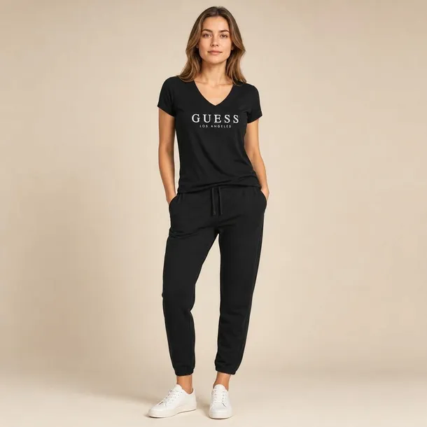 Guess T-shirt damski czarny z dekoltem V i logo z przodu, bawełna 100% rozmiar M