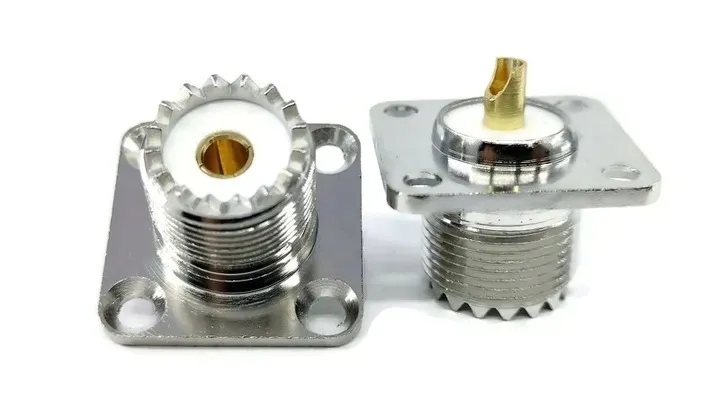 10-szt-gniazdo-uc1-so239
