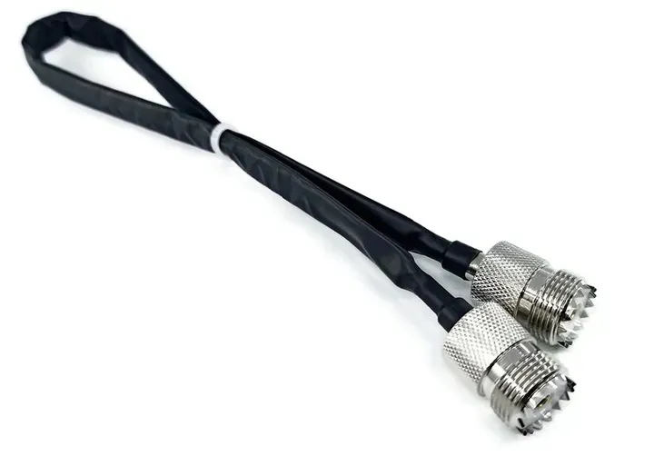 przepust-okienny-gniazda-uhf-50-ohm-do-uc1