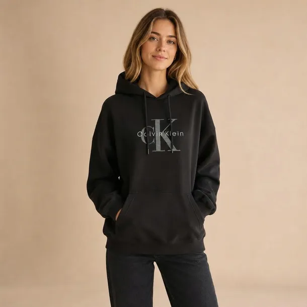 Calvin Klein Jeans bluza damska czarna z kapturem i dużym logo, wkładana przez głowę rozmiar XS | Idealna na chłodne dni!