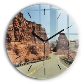 nowoczesny-okragly-zegar-szklany-na-sciane-ze-wzorem-route-66-w-usa-fi60-cm