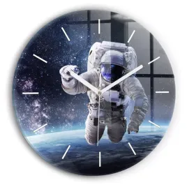 duzy-zegar-szklany-do-mieszkania-z-nadrukiem-astronauta-nad-ziemia-fi30-cm
