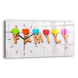 wiszacy-poziomy-zegar-szklany-ze-stylowym-nadrukiem-napis-rodzina-60x30-cm