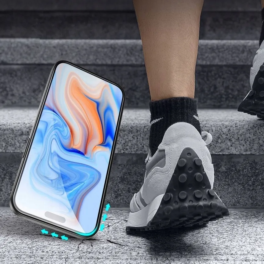 szkla-hartowane-esr-do-apple-iphone-15-stan-nowy