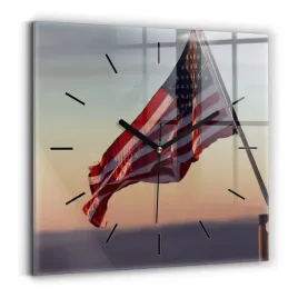 kwadratowy-zegar-szklany-do-sypialni-ze-wzorem-wiejaca-flaga-usa-30x30-cm