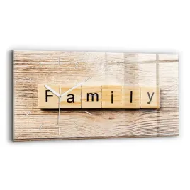 poziomy-zegar-szklany-scienny-do-salonu-z-nadrukiem-napis-rodzina-60x30-cm