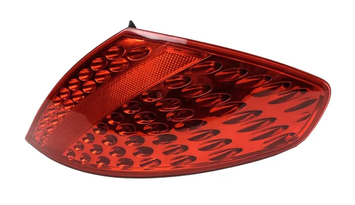 PRAWA LAMPA TYŁ PEUGEOT 307 CC 2001 - 2008