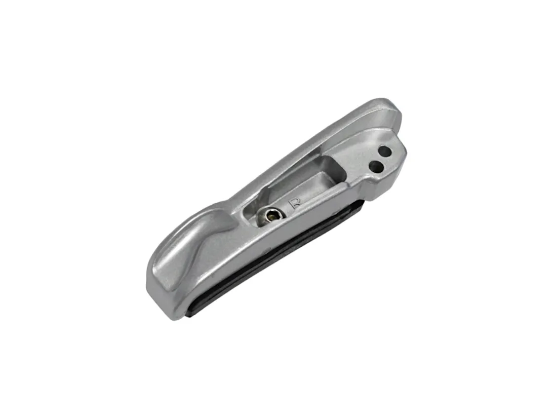 podnozek-pasazera-prawa-strona-5070a-ald9-e10-hja