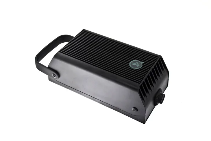ladowarka-niu-mqi-gt-900w