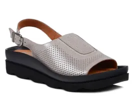 sandaly-damskie-evento-8937-skorzane-na-platformie-srebrnoszare-z-gumka