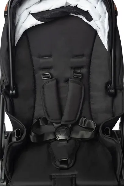 wozek-spacerowy-ratio-black-produkt-wprowadzony-do-obrotu-na-terenie-ue-przed-13-12-2024-tak