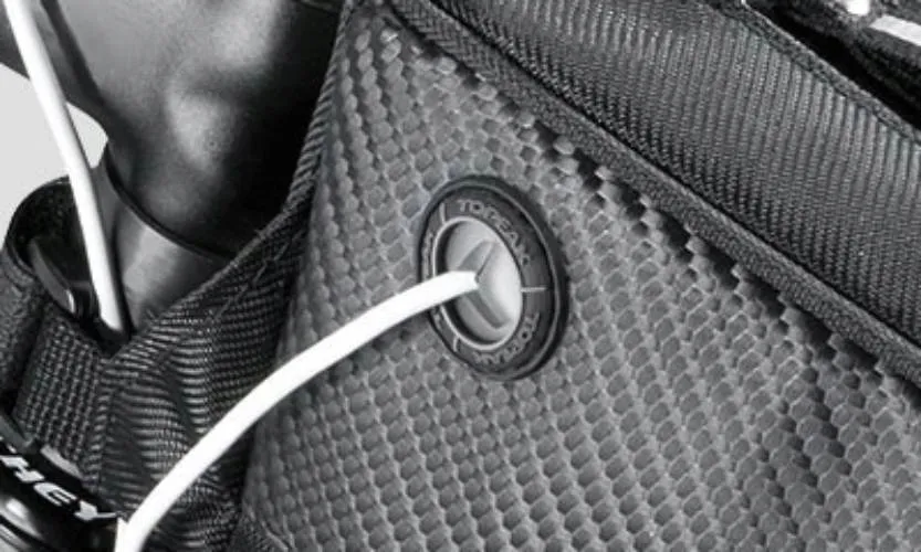 torba-topeak-na-rame-fuel-tank-medium