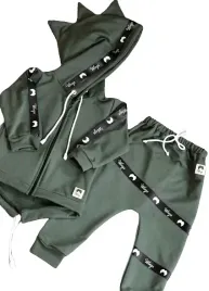 dres-dino-z-lampasem-wings-rozmiar-164