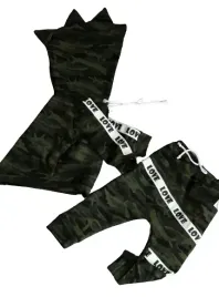 dres-dino-moro-z-lampasem-love-rozmiar-170