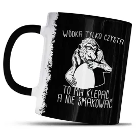 kubek-z-nadrukiem-wodka-tylko-czysta-to-ma-klepac-a-nie-smakowac