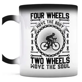 kubek-magiczny-do-kawy-two-wheels-move-the-soul