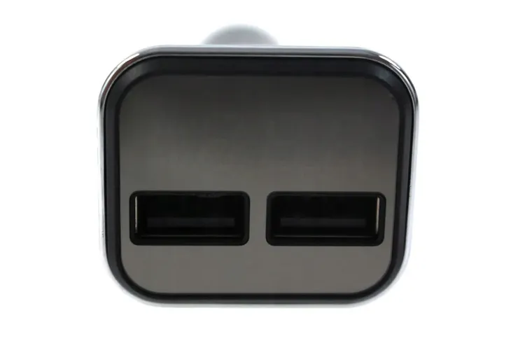 ladowarka-samochodowa-12-24v-2xusb-4-8a-led-stan-nowy