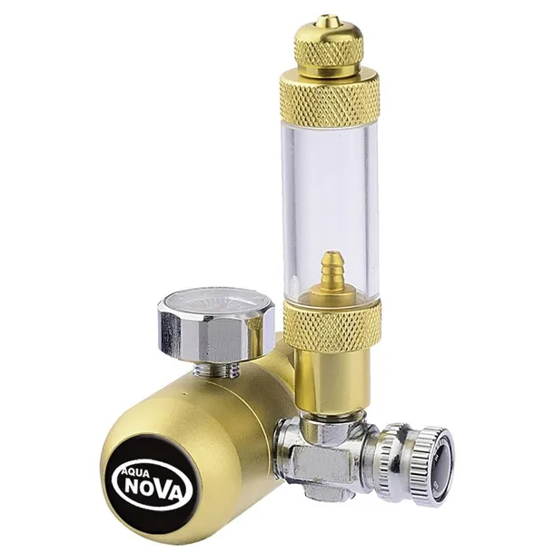 aqua-nova-reduktor-standard-do-butli-co2-liczba-manometrow-1