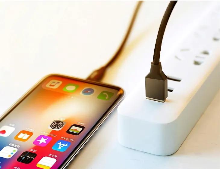 baseus-szybki-kabel-usb-lightning-mocny-18m-stan-nowy-zlacza-usb-apple-lightning