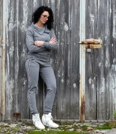 dres-szary-z-lampasem-rozmiar-l-xl-hand-made