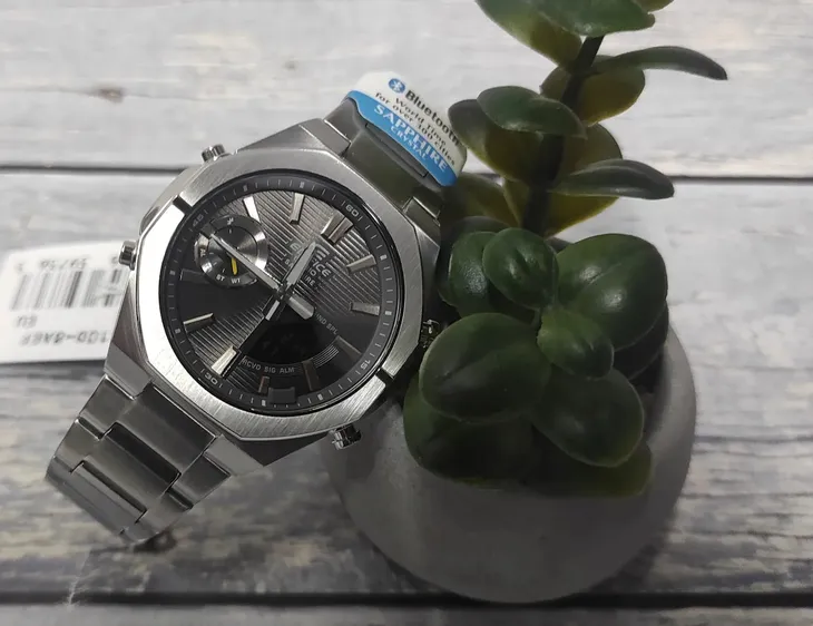 zegarek-casio-ecb-s10d-8aef-edifice-bluetooth-slim-meski-marka-casio-model-ecb-s10d-8aef