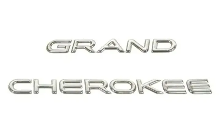 grand-cherokee-emblemat-znaczek