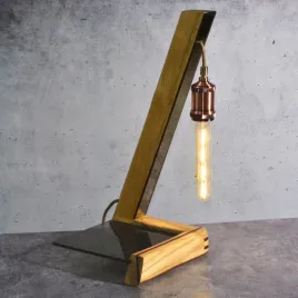 lampa-drewniana-rekodzielo