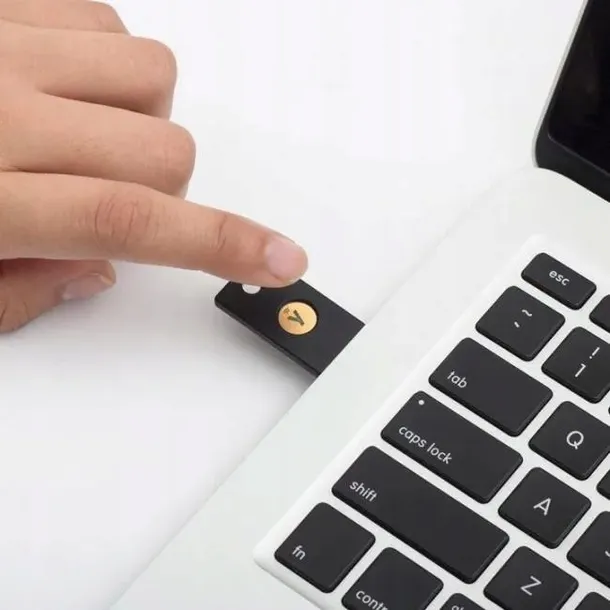 yubikey-5-nfc-stan-opakowania-oryginalne