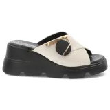 klapki-artiker-56c1585-beige-stan-nowy