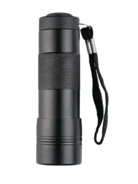 mil-tec-latarka-czarna