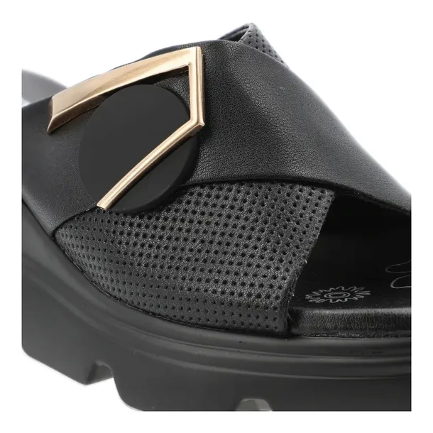 klapki-artiker-56c1586-black-plec-produkt-damski
