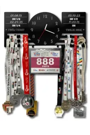 wieszak-na-medale-i-numery-startowe-z-zegarem-rekordy-triathlon-twoje-imie