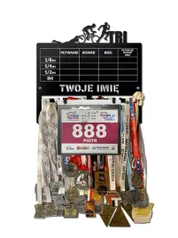 wieszak-na-medale-i-numery-startowe-rekordy-triathlon-man-twoje-imie-422-1