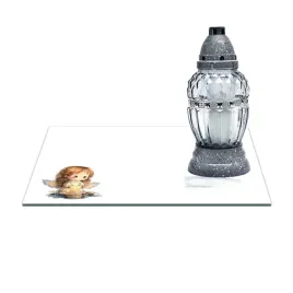 szklana-podstawka-pod-znicze-z-dedykacja-25x25cm-554e-aniolek-na-bialym-tle