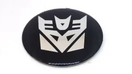 transformers-emblemat-znaczek-naklejka-65-mm-nowy