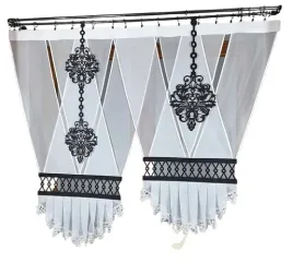 panel-v-ka-z-azurem-i-falbanami-110x135cm-bialy-z-czarnymi-dekorami