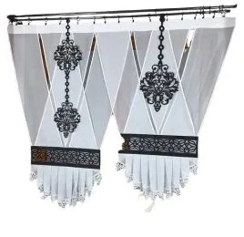 panel-z-azurem-i-falbanami-110x135cm-bialy-z-czarnymi-dekorami-woal