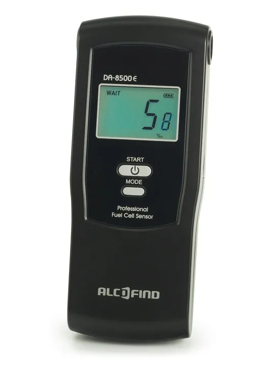 alkomat-elektrochemiczny-da-8500e-100ust