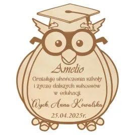 prezent-dla-uczniow-na-zakonczenie-roku-z-imieniem-grawer-drewno-prezent