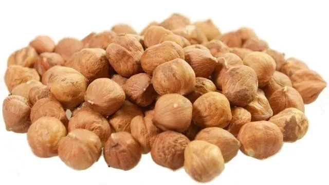 orzechy-laskowe-1kg-targroch-marka-targroch