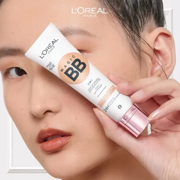 fluid-do-twarzy-bb-loreal-bb-magic-krem-bb-spf20-kolor-03-medium-light-30ml