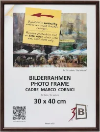drewniana-ramka-na-zdjecia-30x40-cm-klasyczna-portretowa-ciemnobrazowa