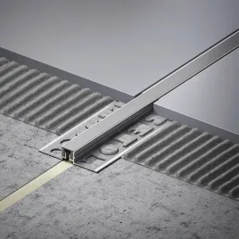 profil-dylatacyjny-25m-kamienny-dywan-aluminium-szary