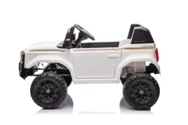 nd28-16690-pa-2155-bia-pojazd-toyota-land-cruiser