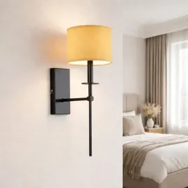 klasyczna-lampa-scienna-na-przedpokoj-nora-w-stylu-palacowym