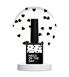 nailsoftheday-kupidon-top-06-top-z-czarnymi-i-holograficznymi-serduszkami