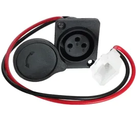 gniazdo-ladowania-skuter-elektryczny-xlr