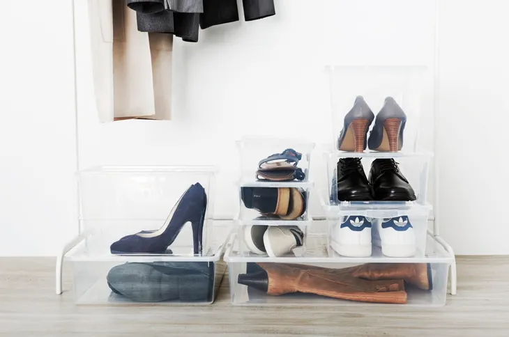 pojemnik-na-buty-basic-stan-nowy-informacje-dodatkowe-z-pokrywka