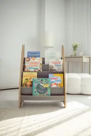 mini-biblioteczka-montessori-szara-5-polek-dla-dzieci