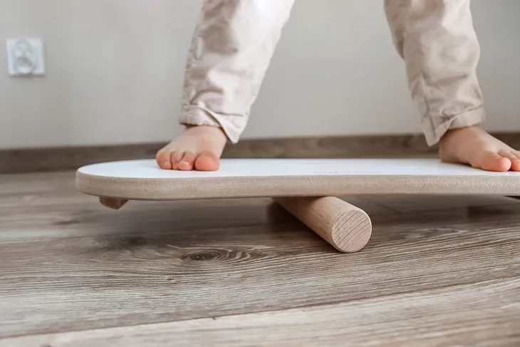 deska-balansujaca-dla-dzieci-trickboard-model-trickboard